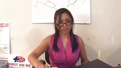 Bustyソフィーディー青のミニスカートストリップ 女性 向け アダルト 動画