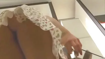 少しレイヴン湾Blowjob エロ 女性 向け