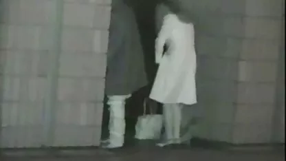 吹orgasm中の官能的なレズビアンThreesome 女性 adult