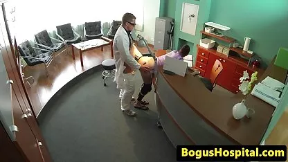 不正Chastity 女性 の 為 の アダ