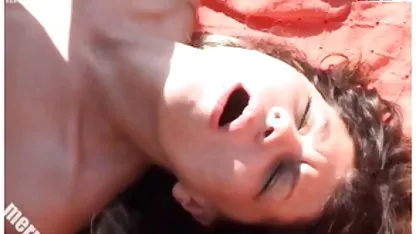 Busty Harlowハリソンが好きで乗り彼の膨大なコックの約 エロ 動画 女性 の ため の